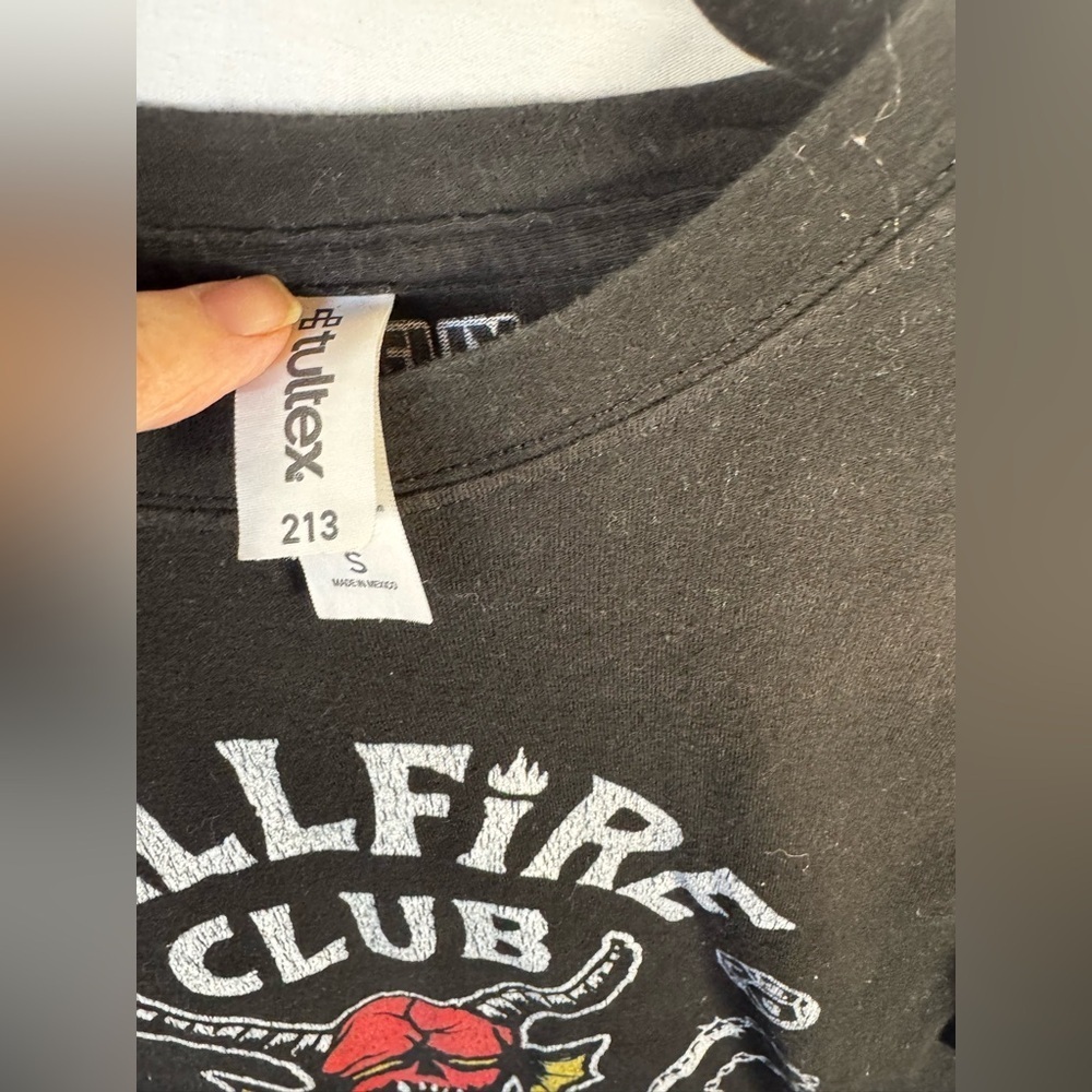 Stranger Things Hellfire Club Tee Size S - Picture 3 of 7